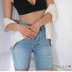 Everlane Cheeky Long Short size 28